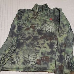 Light weight sweater